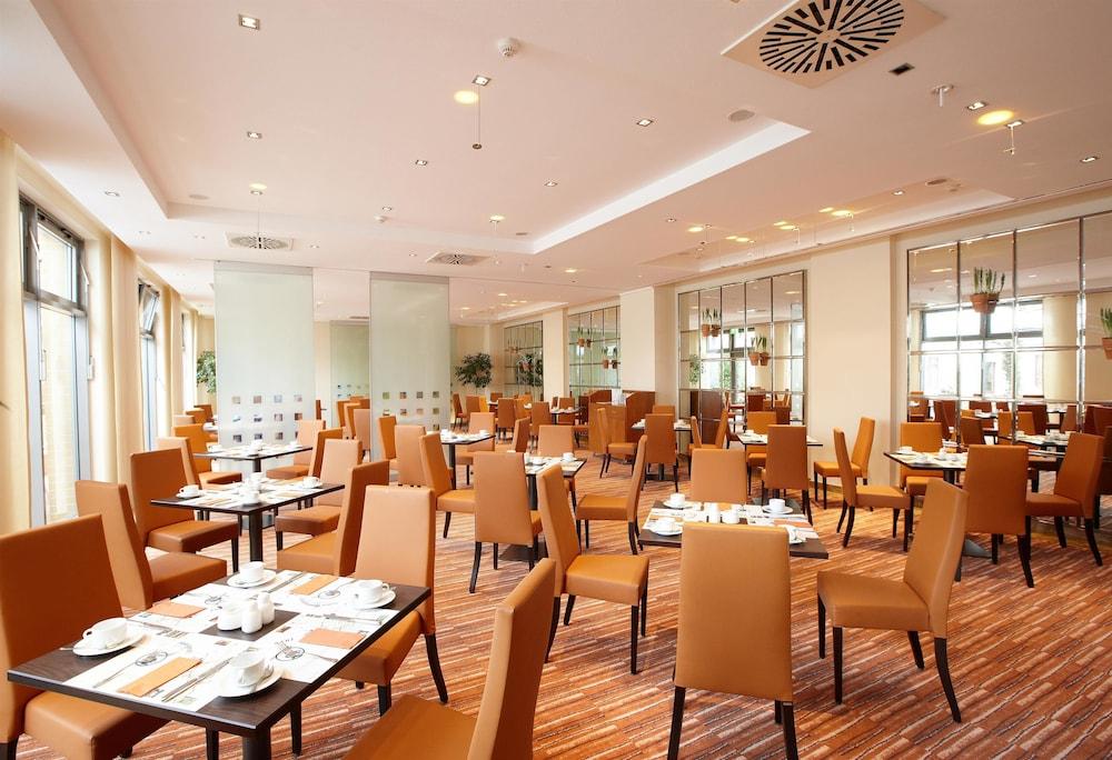 First Inn Hotel Zwickau Eksteriør bilde