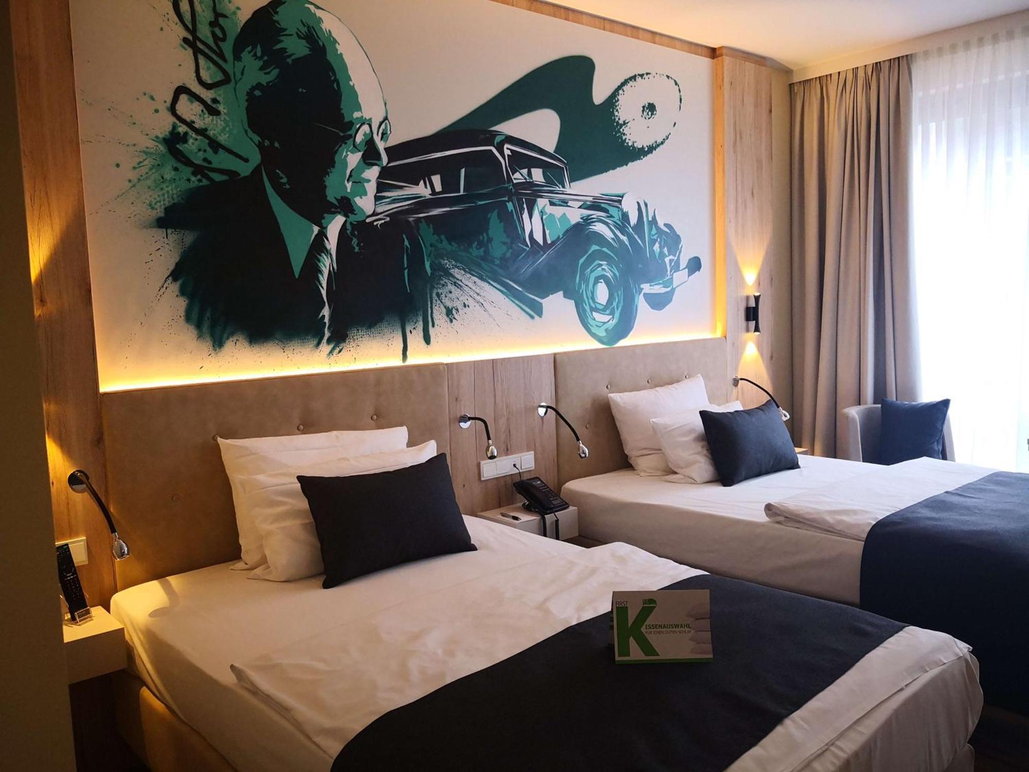First Inn Hotel Zwickau Eksteriør bilde
