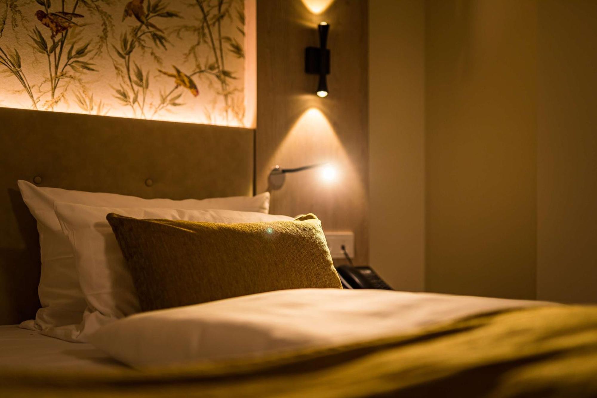 First Inn Hotel Zwickau Eksteriør bilde