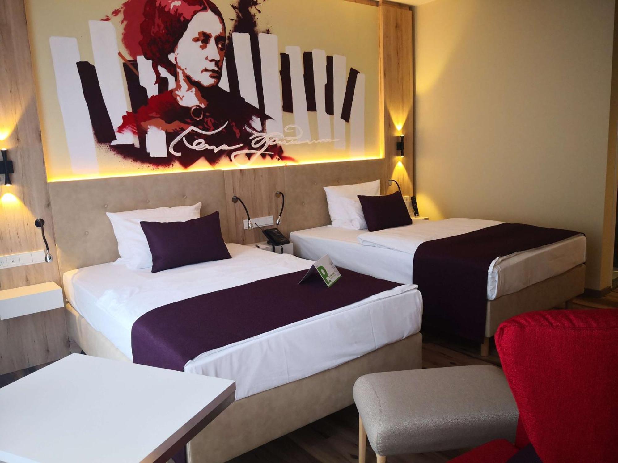 First Inn Hotel Zwickau Eksteriør bilde
