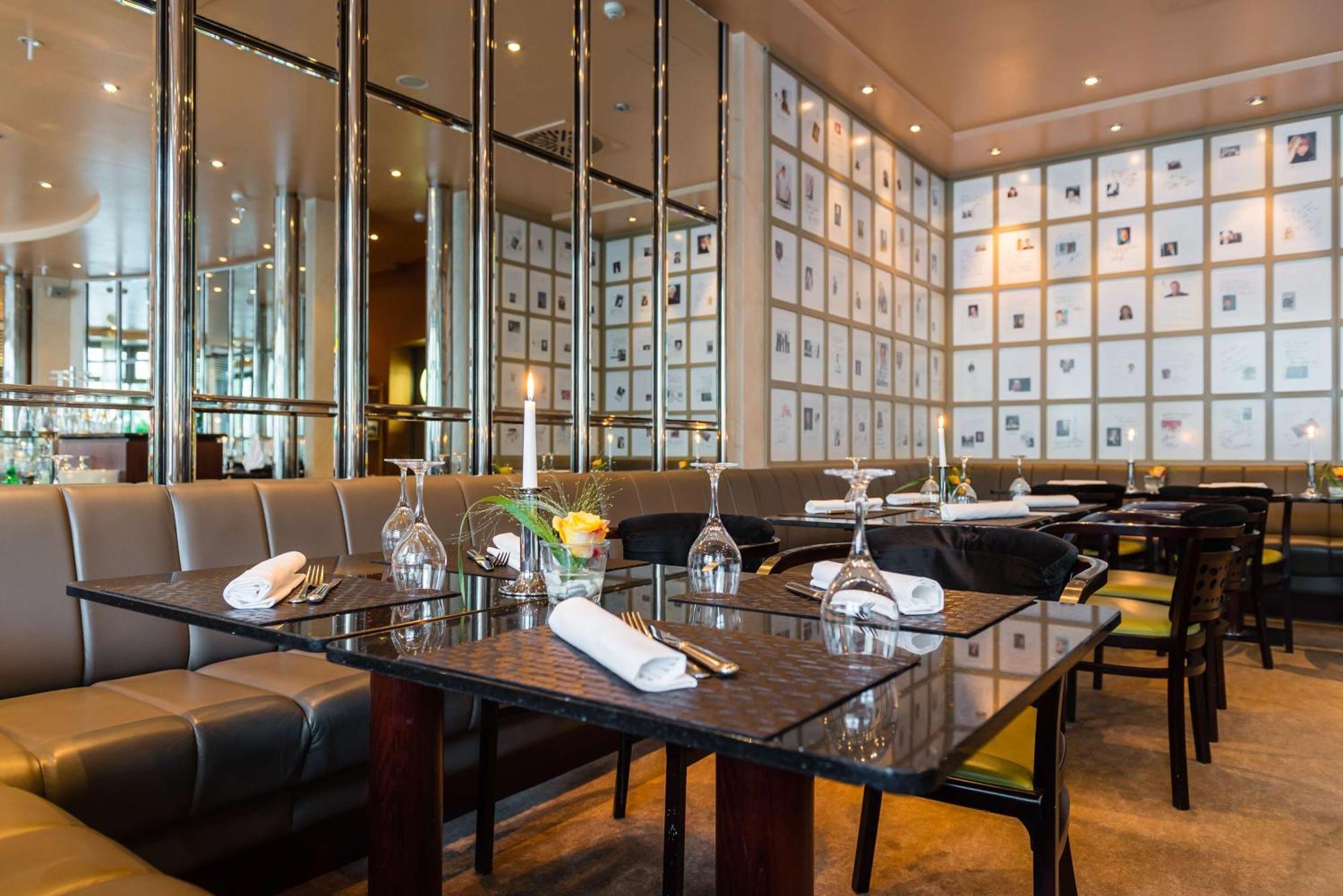 First Inn Hotel Zwickau Eksteriør bilde